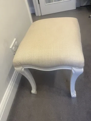 Juliette Shabby Chic Antique White Upholstered 5ft King Bed, Stunning White French bed. Quality — image 2