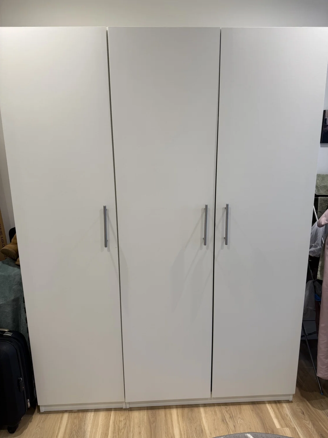 3 doors IKEA wardrobe