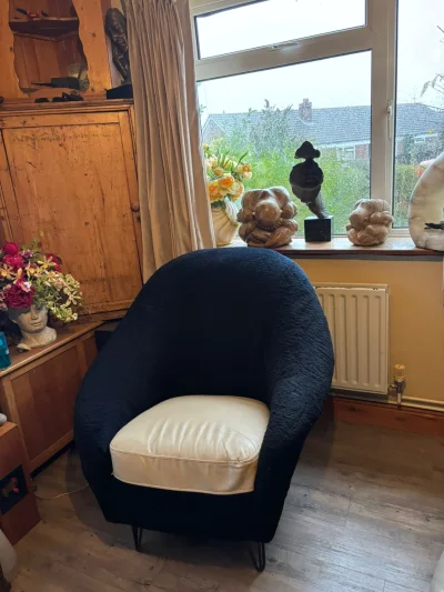 Vintage Italian designer settee and barrel chair — image 2