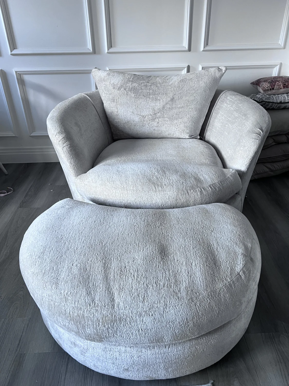 Swivel Cuddle Chair with Footstool