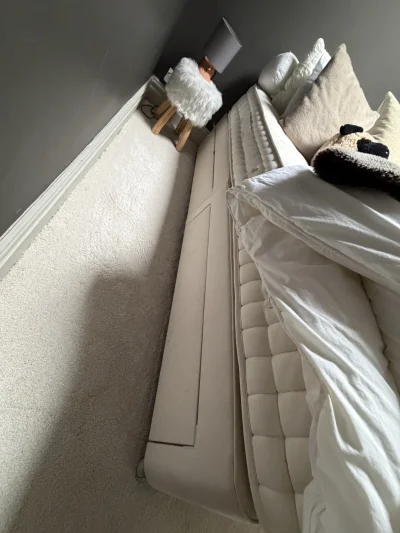 Double bed with 4 storage drawers — image 3