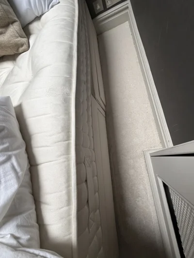 Double bed with 4 storage drawers — image 4