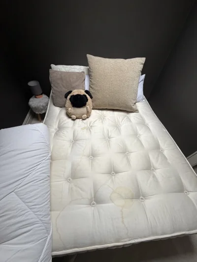 Double bed with 4 storage drawers — image 6