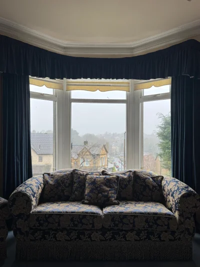 Peter Guild British-Made 3 Piece Sofa Suite, Blue & Gold, Traditional Country House Style — image 4