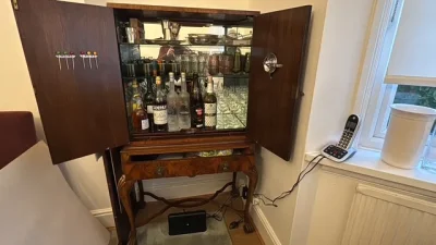 Cocktail Cabinet — image 3