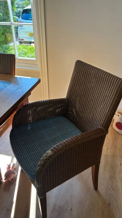 Vincent Sheppard Luxury Dining Table Set — image 2