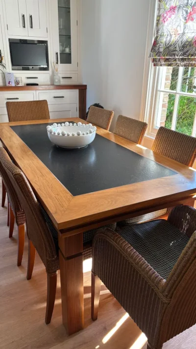 Vincent Sheppard Luxury Dining Table Set — image 3