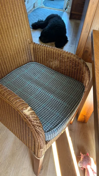 Vincent Sheppard Luxury Dining Table Set — image 7