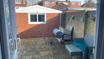 Modern Outdoor Patio Area with Furniture and Grill. Table + 6 Chairs . Includes if you wish to take a standing heater, and a BBQ. — image 2