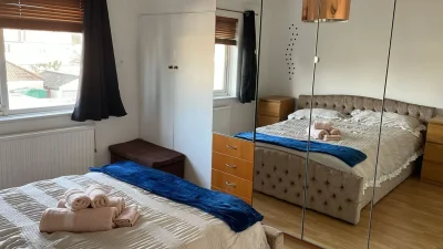 Ottoman King size Bed with storage. includes Mattress. Stylish Modern Bedroom Set with Plush Bed and Storage Solutions — image 2