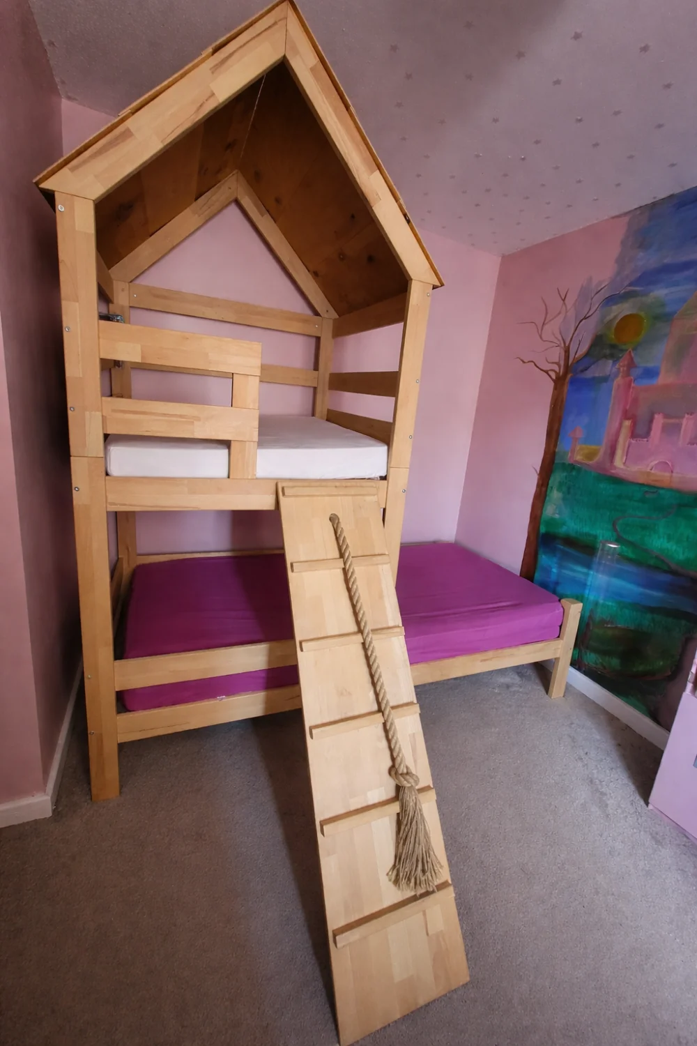Charming Modern Loft Bed with House Design and Rope Ladder