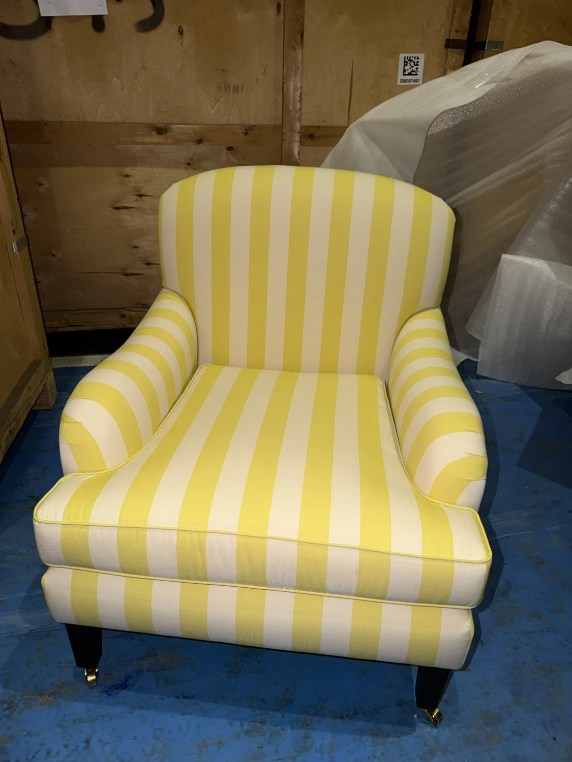 Vibrant Yellow Striped Modern Accent Chair - Perfect for Any Space