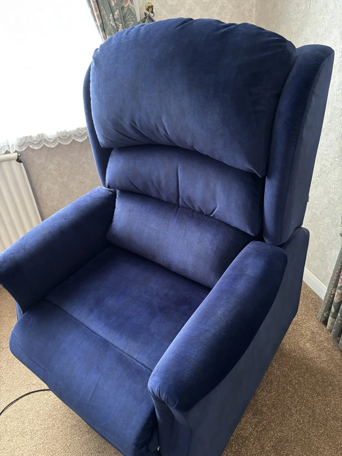 Comfortable Electric Recliner Chair in Rich Navy Blue