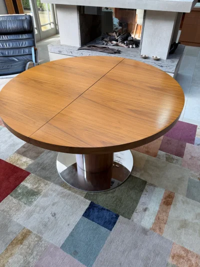 Curva Round Walnut Extending Dining Table & 4 Calligaris New York Dining Chairs.  Chairs could be sold separately — image 7