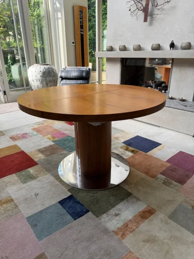 Curva Round Walnut Extending Dining Table & 4 Calligaris New York Dining Chairs.  Chairs could be sold separately — image 8