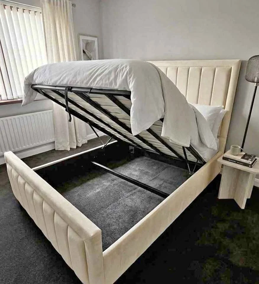Must Go ASAP!! Double Bed With mattress Bed With mattress Bed For Sale Beds Bed For Sale Near Me!!
