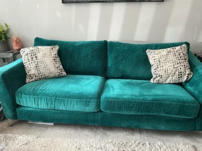 SCS Maisy 4 seater sofa  ABSOLUTELY IMMACULATE — image 3