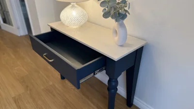 Solid beech side table — image 7