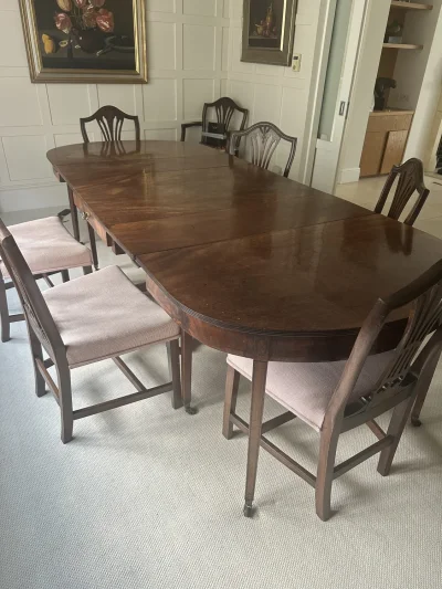 Mahogany George III dining table. on Furnish Well