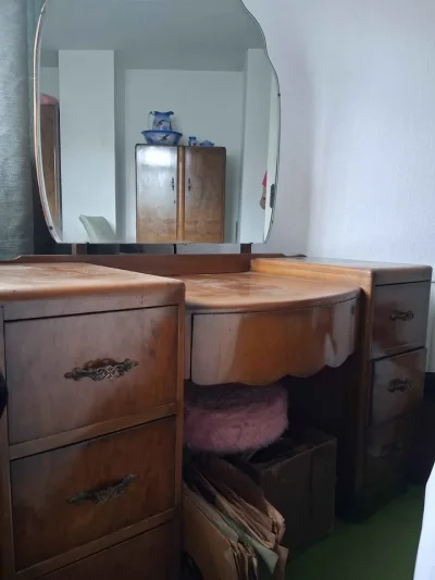 1950s Bedroom Furniture - 2 x Wardrobes, Bed, Dressing Table — image 2