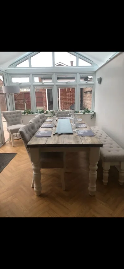 7Ft Oak dining table with 5 chairs and bench — image 3