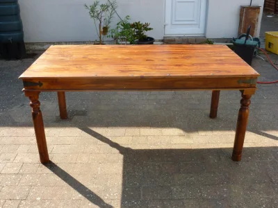 Lovely 8 Seater Dining Table with Iron corner straps — image 6