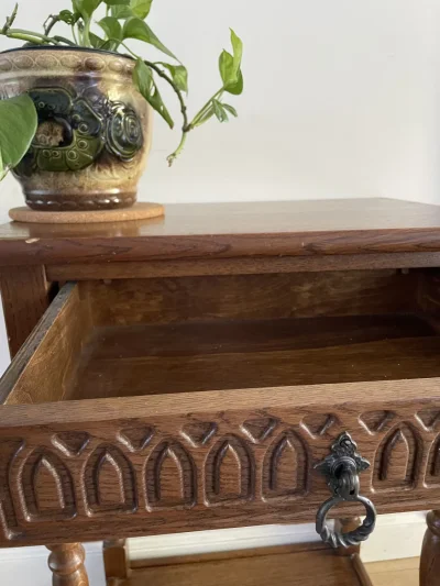 Small vintage table with Drawer — image 3
