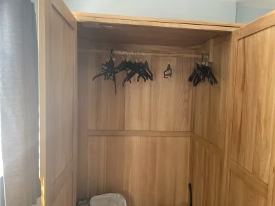 Large modern oak wardrobe with three doors, hanging rail and two drawers — image 2