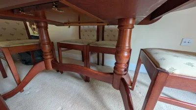 Vintage Extendable Mahogany-Tone Dining Table with Six Upholstered Chairs — image 2