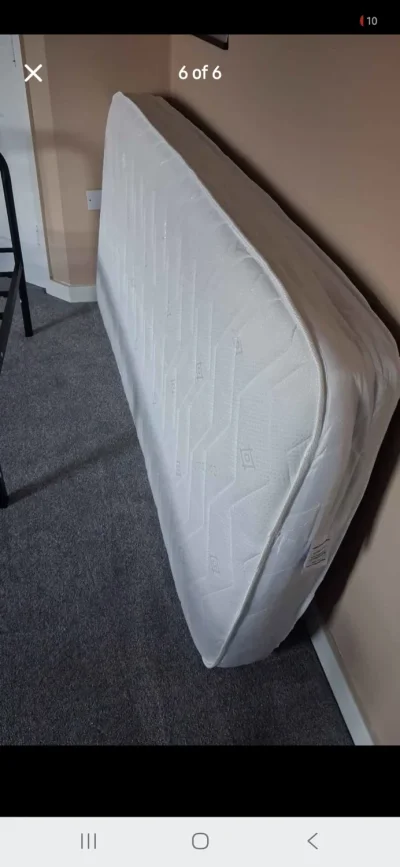 Mattress and bed frame — image 3
