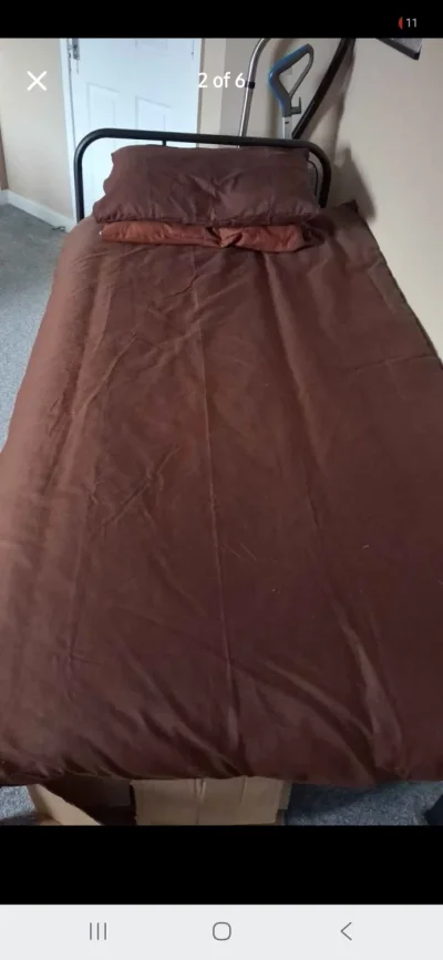 Mattress and bed frame — image 2