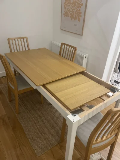 Oak-effect extendable dining table with white painted frame — image 3