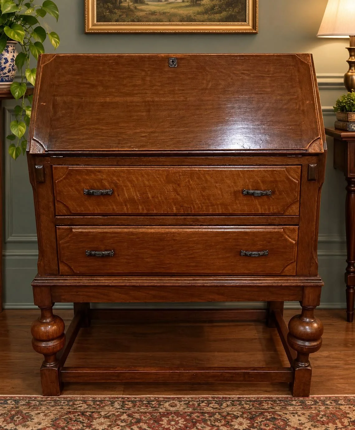 Beautiful Vintage Solid Wood Writing Bureau