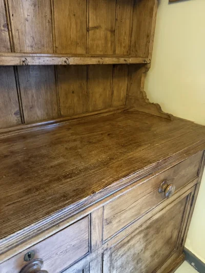 Vintage rustic pine dresser with plate rack, drawers and cupboard storage — image 6