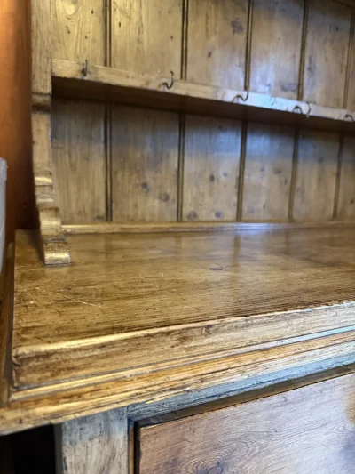 Vintage rustic pine dresser with plate rack, drawers and cupboard storage — image 8