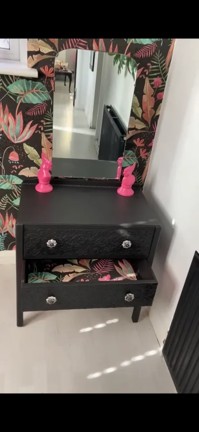 🖤🩷Upcycled black & hot pink dressing table with mirror🩷🖤 — image 2